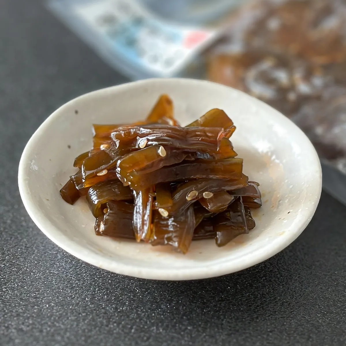 味付くきわかめ盛り付けイメージ画像